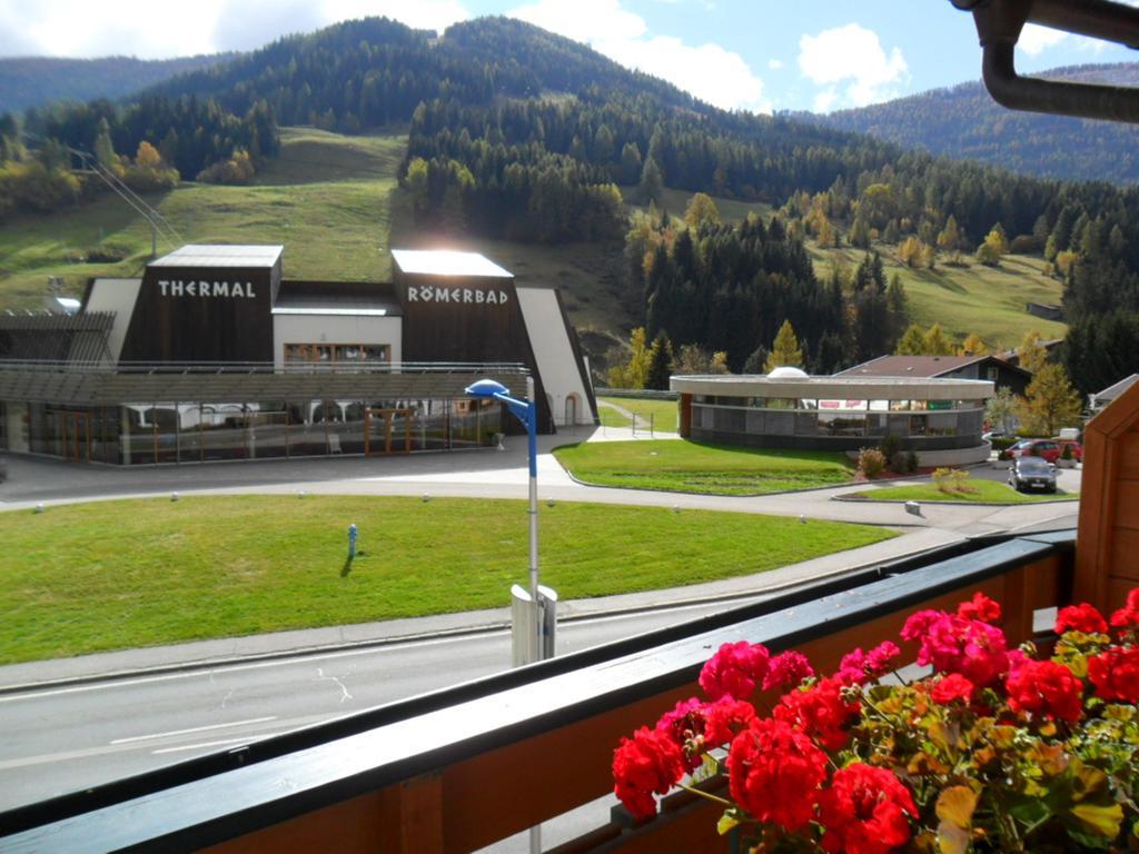 Haus Am Roemerbad Bad Kleinkirchheim Kamer foto