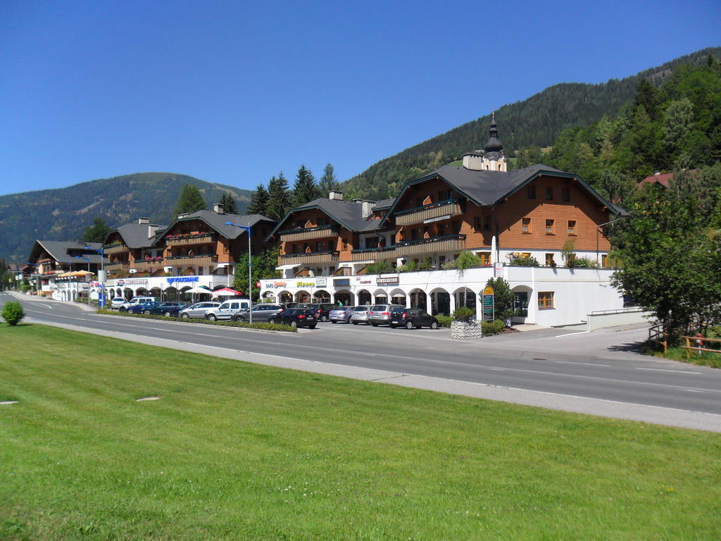Haus Am Roemerbad Bad Kleinkirchheim Buitenkant foto