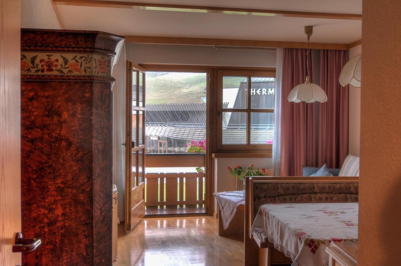 Haus Am Roemerbad Bad Kleinkirchheim Kamer foto